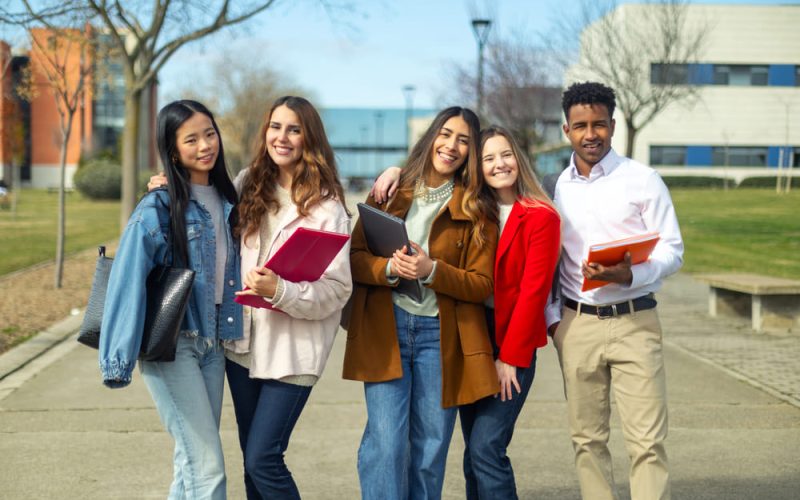 Ciudad de Panamá: formación en Derecho con enfoque práctico en la Universidad Latina